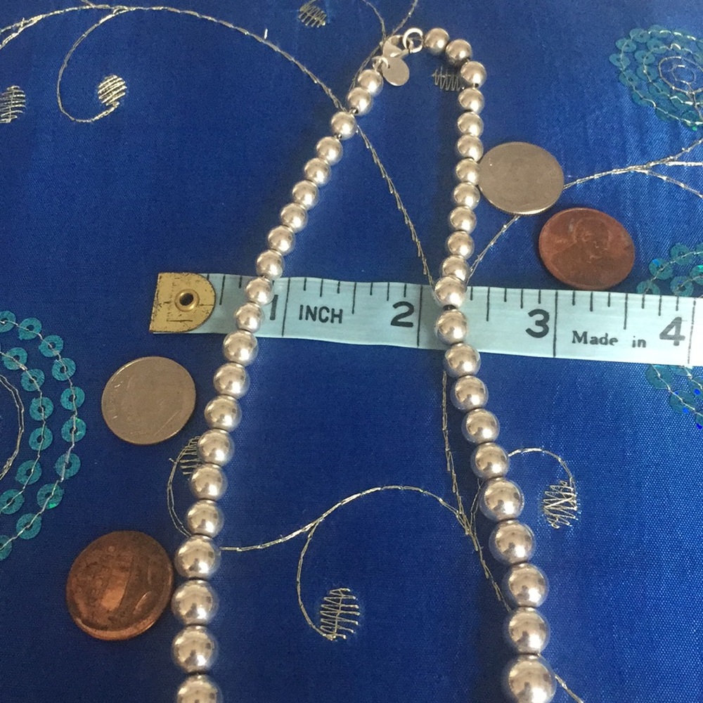 Tiffany Sterling Silver Bead Graduated Necklace. - Picture 10 of 10